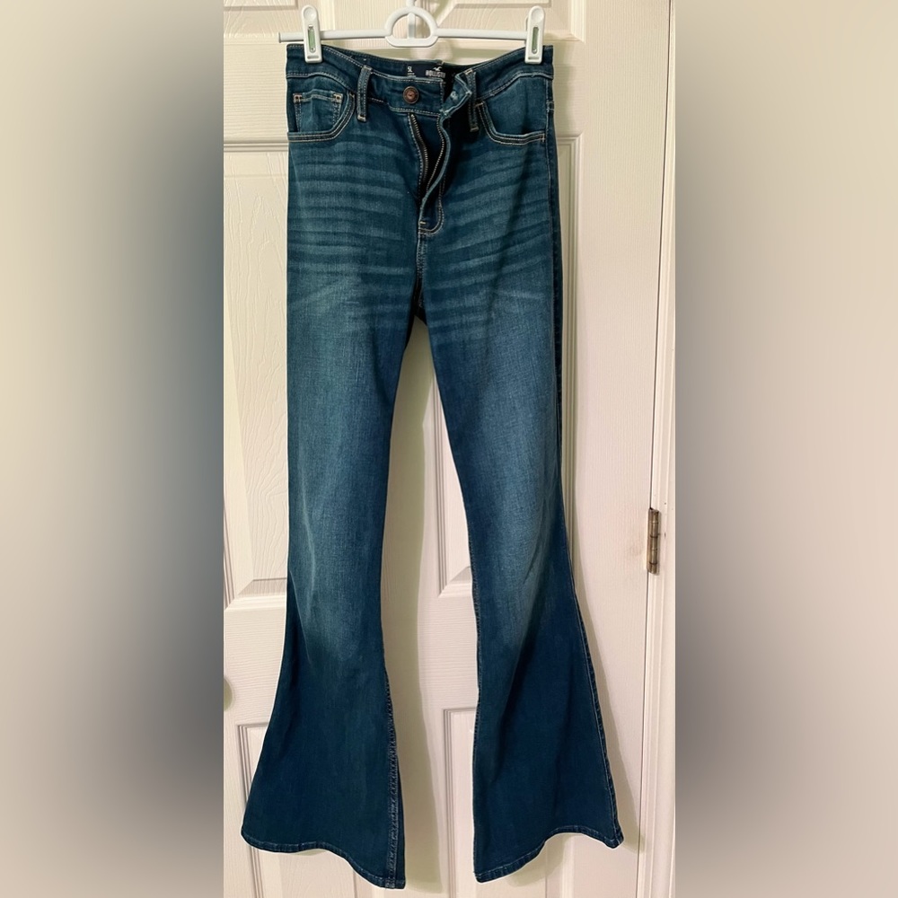 Women’s Hollister High Waisted Flare Jeans Size 5L